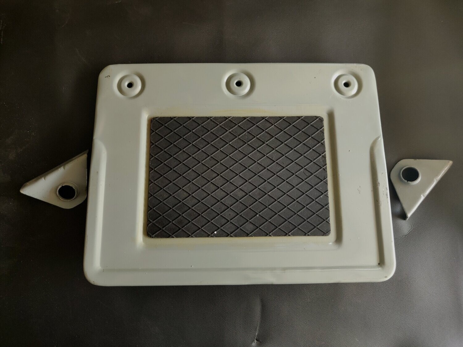 GREY TREADLE For Industrial Sewing Machines.