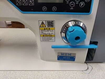 WSM A5-D4 Talking Direct Drive, Auto Trimmer, Auto Foot Lift