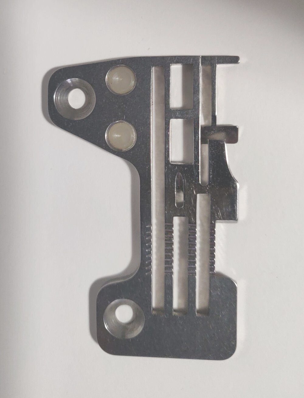 THROAT PLATE for JUKI MO-2516-FF6-500 Genuine