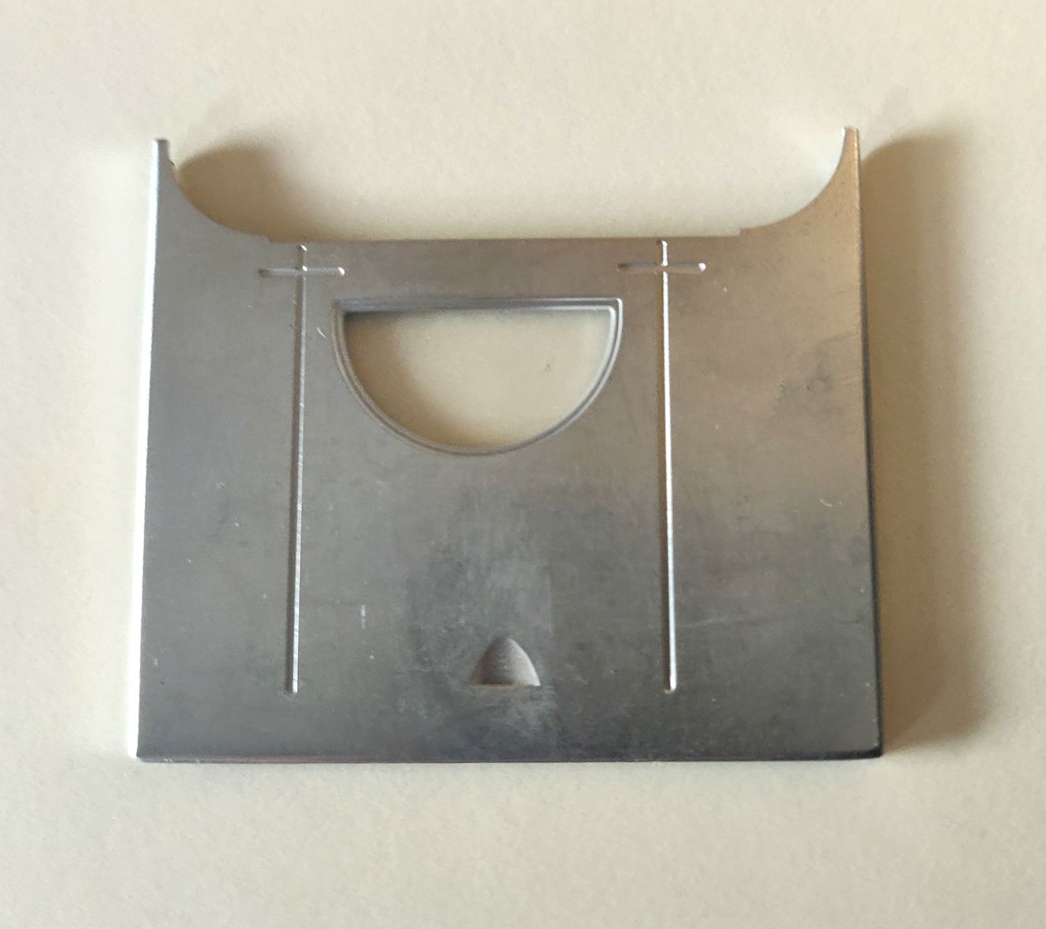 Slide Plate for Singer Sewing Machines. Part # 408034