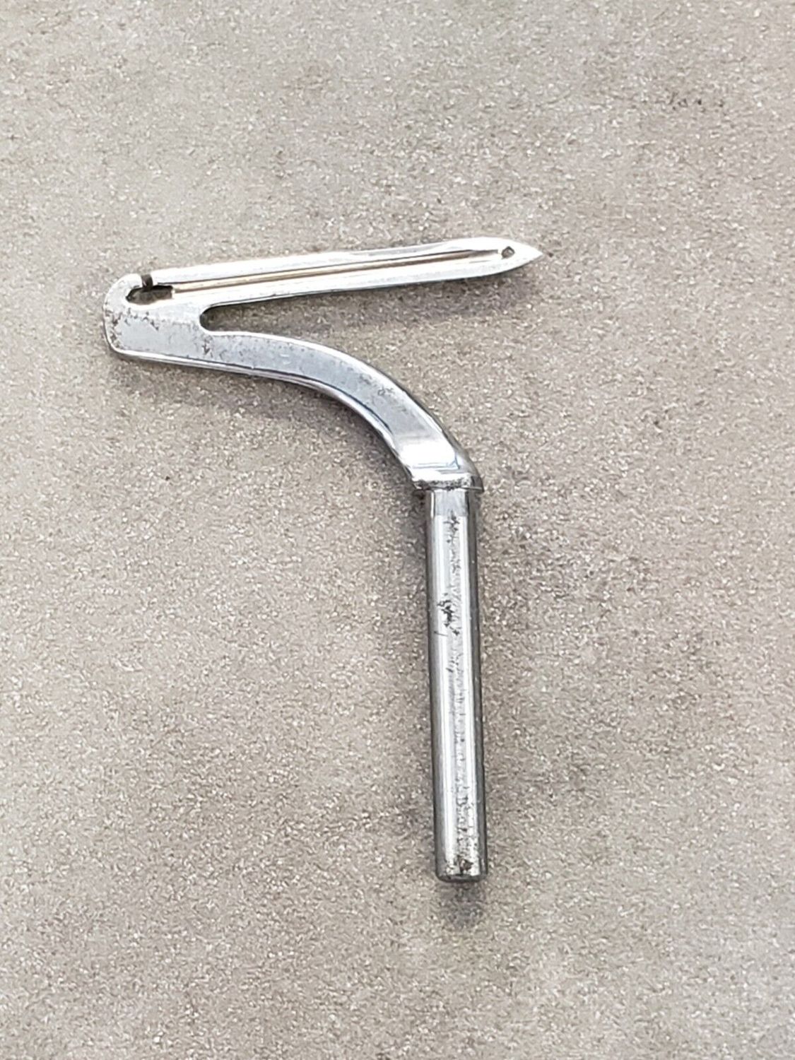 LOWER LOOPER FOR Rimoldi B27, B28, B29, B327, B329, B330, 529, B27, B29