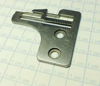 NEEDLE PLATE FOR SINGER 246 OVERLOCK