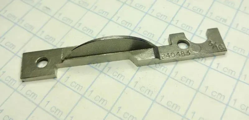 BOTTOM KNIFE 3/16 for Singer Edge Cutter