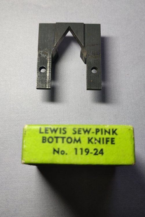 BOTTOM PINKING KNIFE F/LEWIS- 119-24 GENUNINE