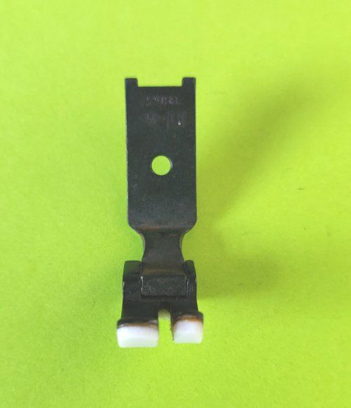 229882T ANTI-FRICTION TEFLON HINGED FOOT