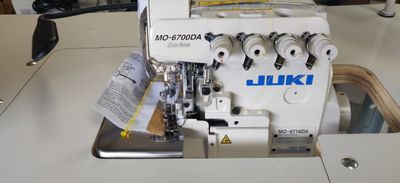 Juki MO-6716DA Five Thread High-speed Overlock w/ Table &amp; Servo Motor (Table Comes Assembled)