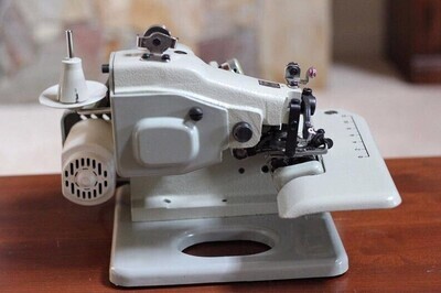 WSM CM-500 All Metal Construction Portable Professional Grade Desktop Blindstitch.