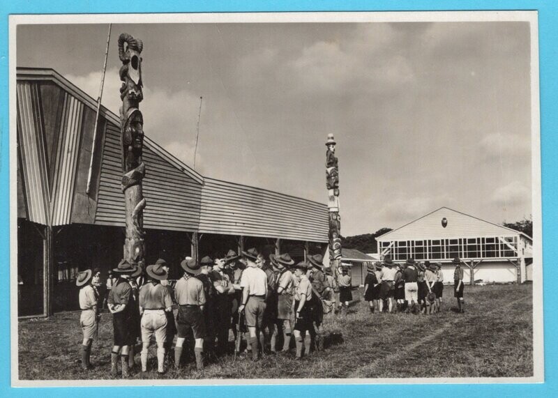 NEDERLAND prentbriefkaart 1937 Wereld Jamboree Vogelenzang Totempalen