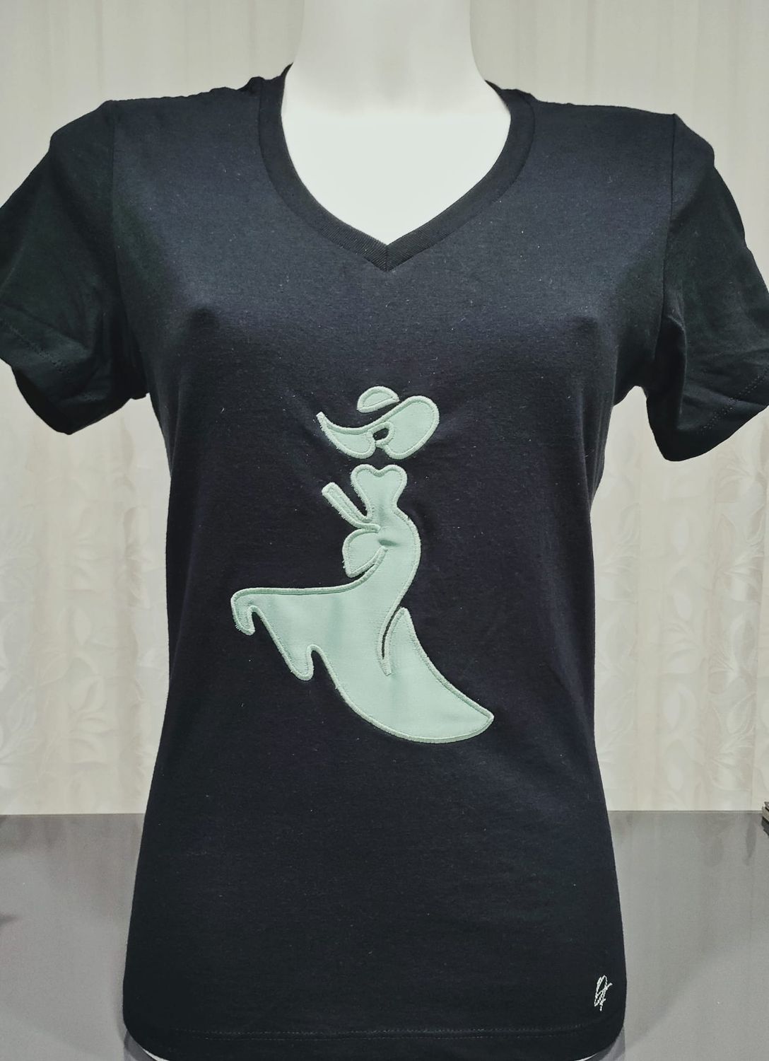 T-Shirt donna con ricamo