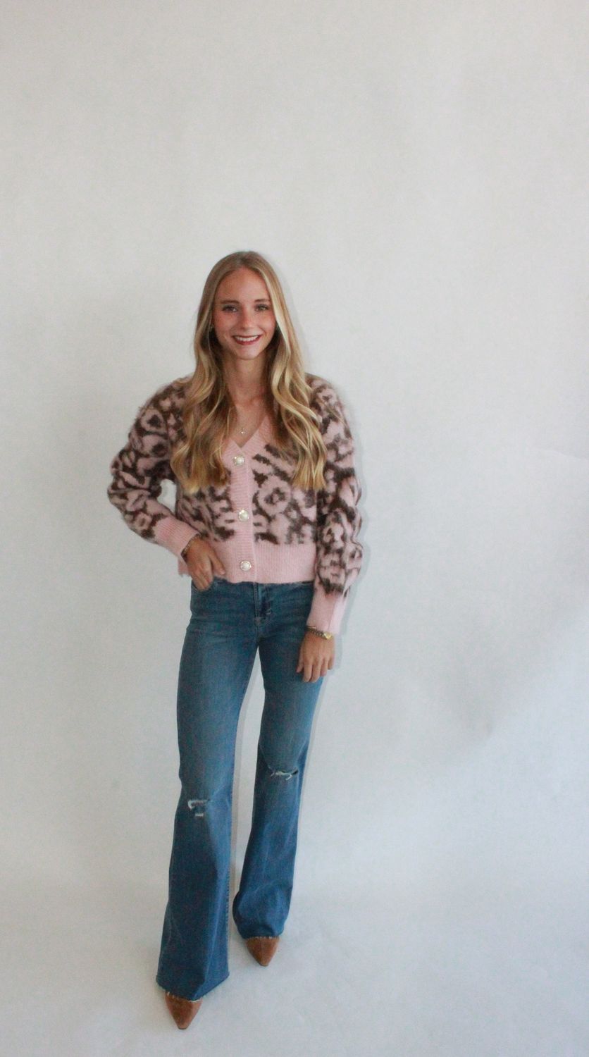 Calloway Sweater Cardigan In Pink