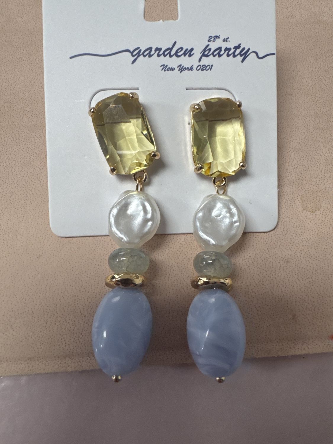 Lt Blue Linear Pearl Earring
