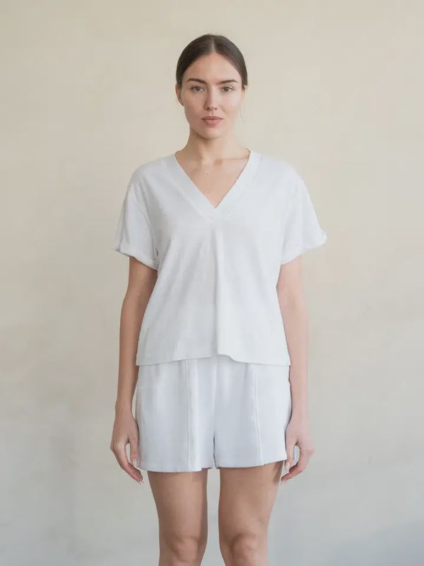 Karson Basic White V Neck