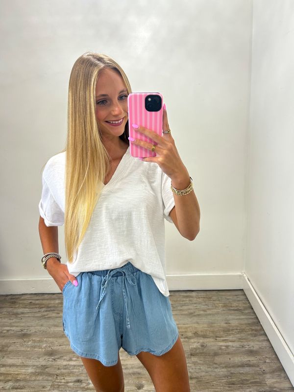Karson Basic White V Neck