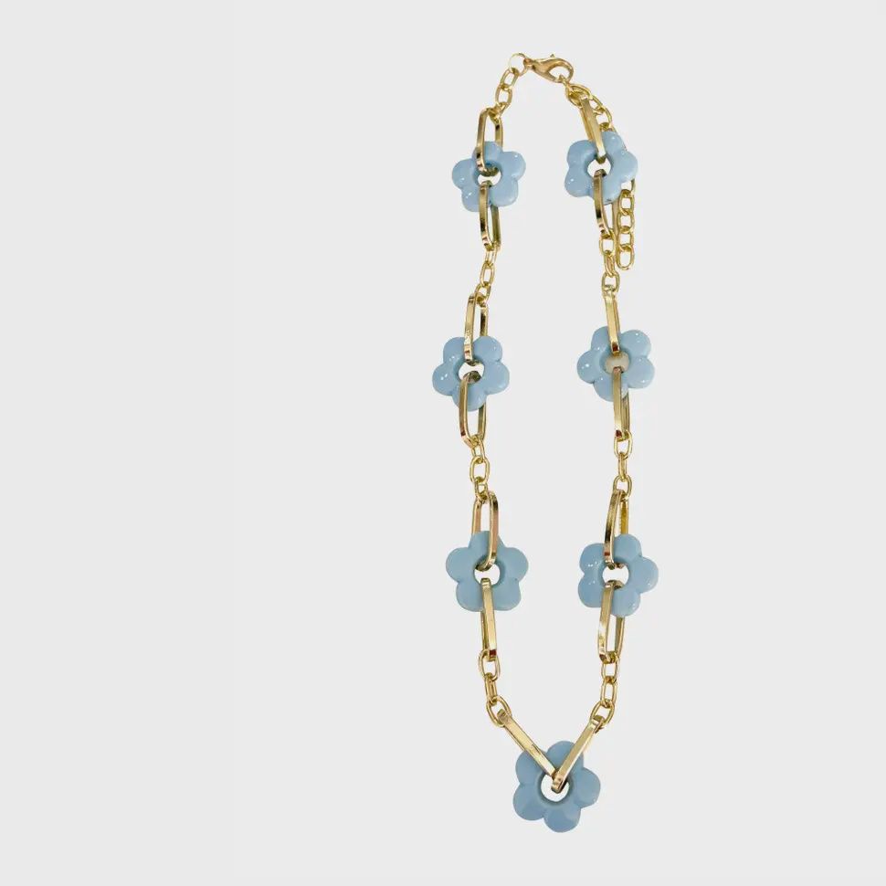 Rocco Flower Necklace