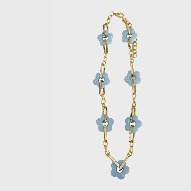 Rocco Flower Necklace