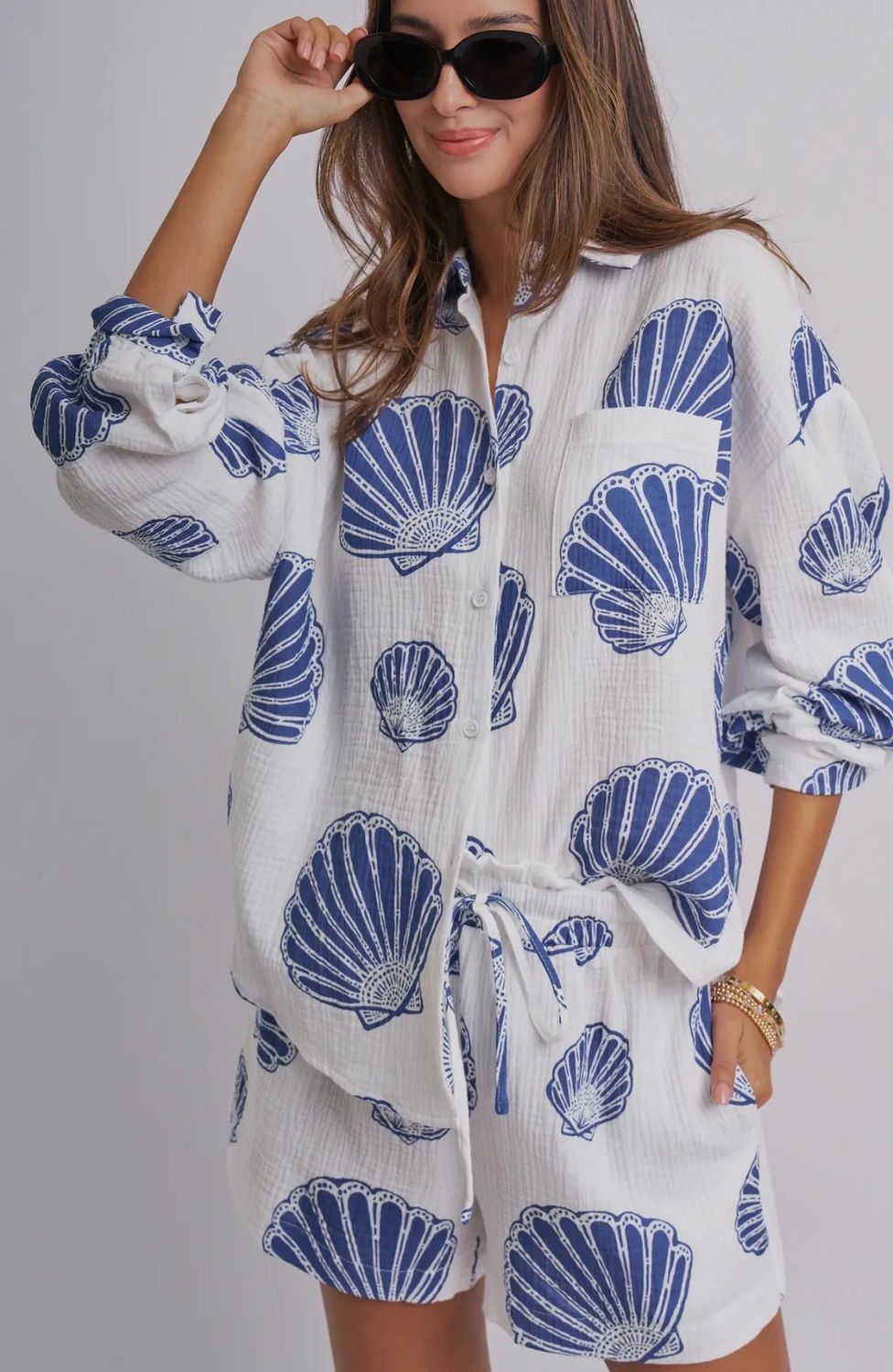 Shells Away Short Set