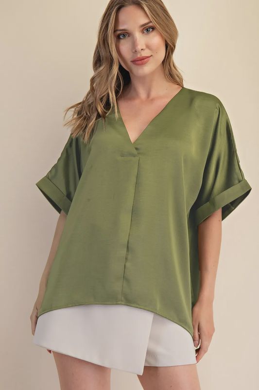 Rosie Blouse in Olive