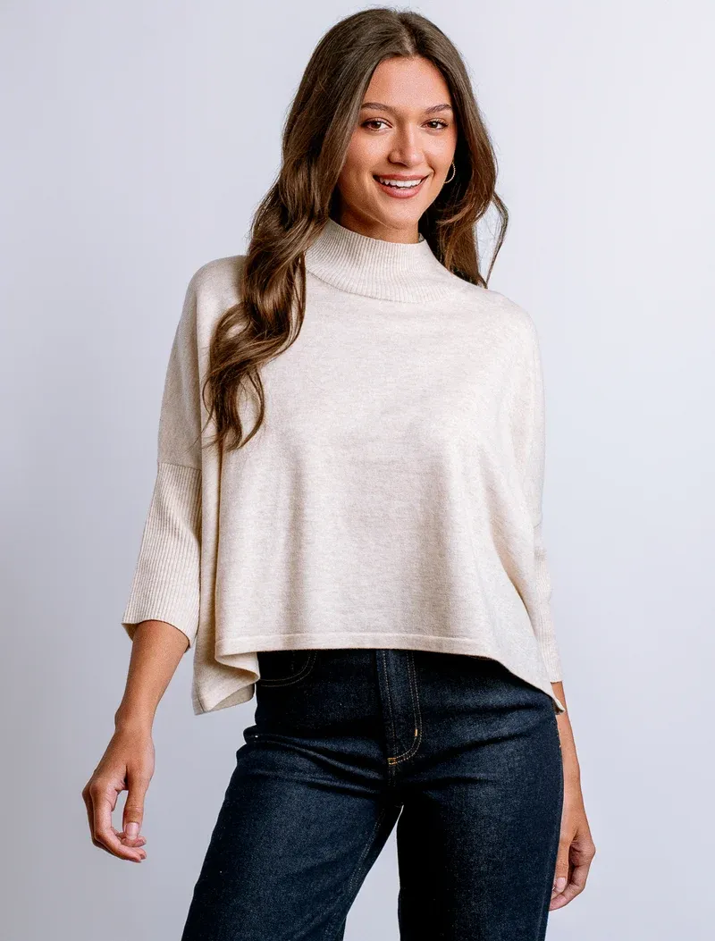 Kerisma Aja Ortho Top In Ecru