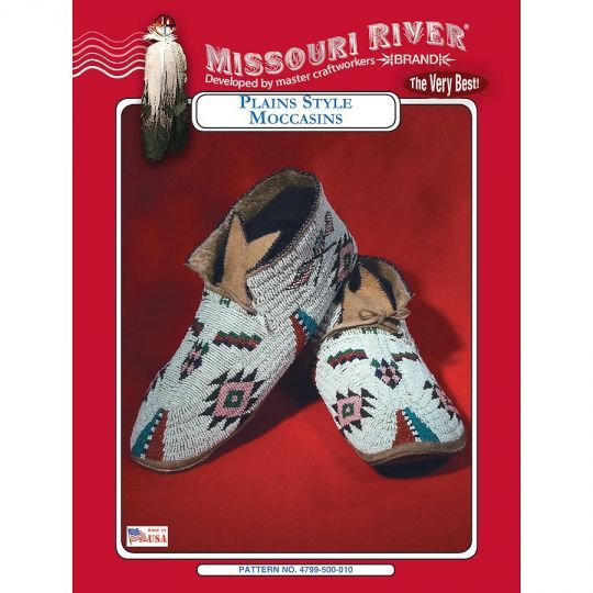 PATTERN PLAINS STYLE MOCCASINS
