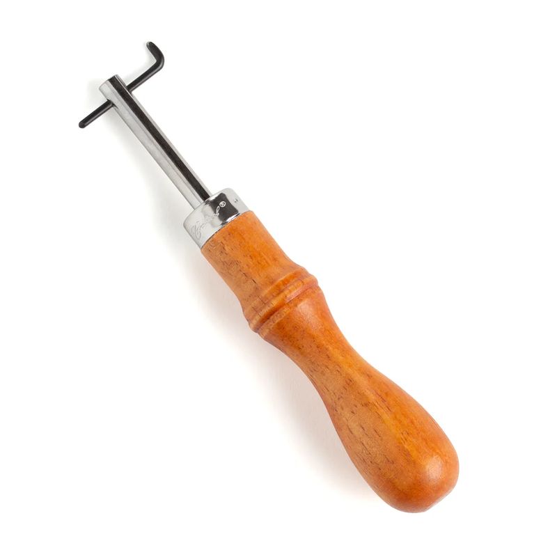 ADJUSTABLE GROOVER