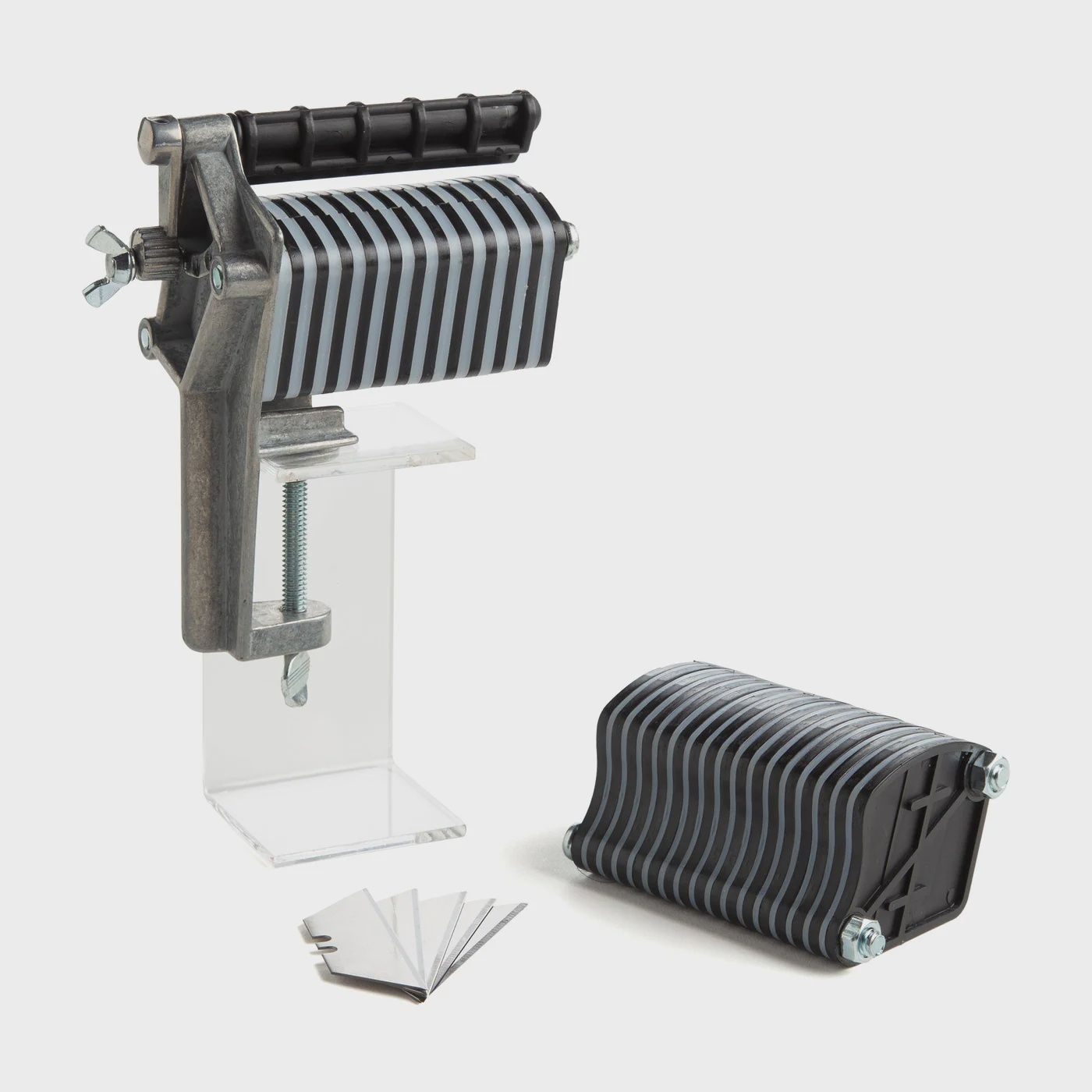 TABLE TOP LACE CUTTER