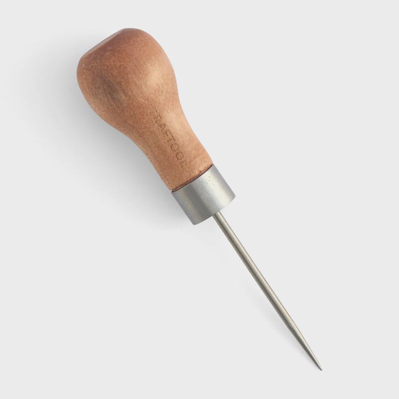 SCRATCH AWL