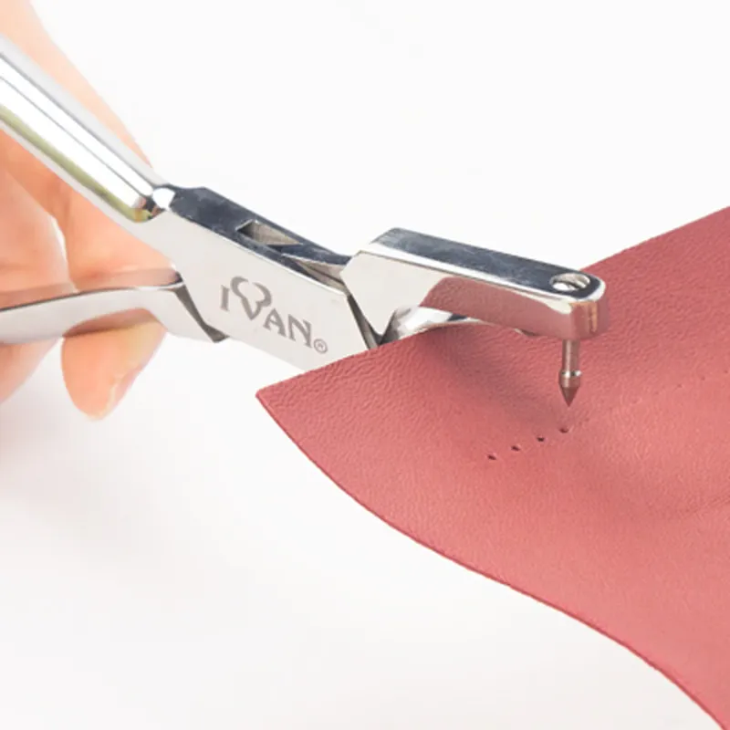 HAND SEWING LEATHER PUNCH