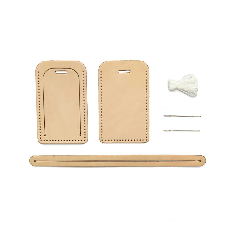 LEATHER LUGGAGE TAG KIT