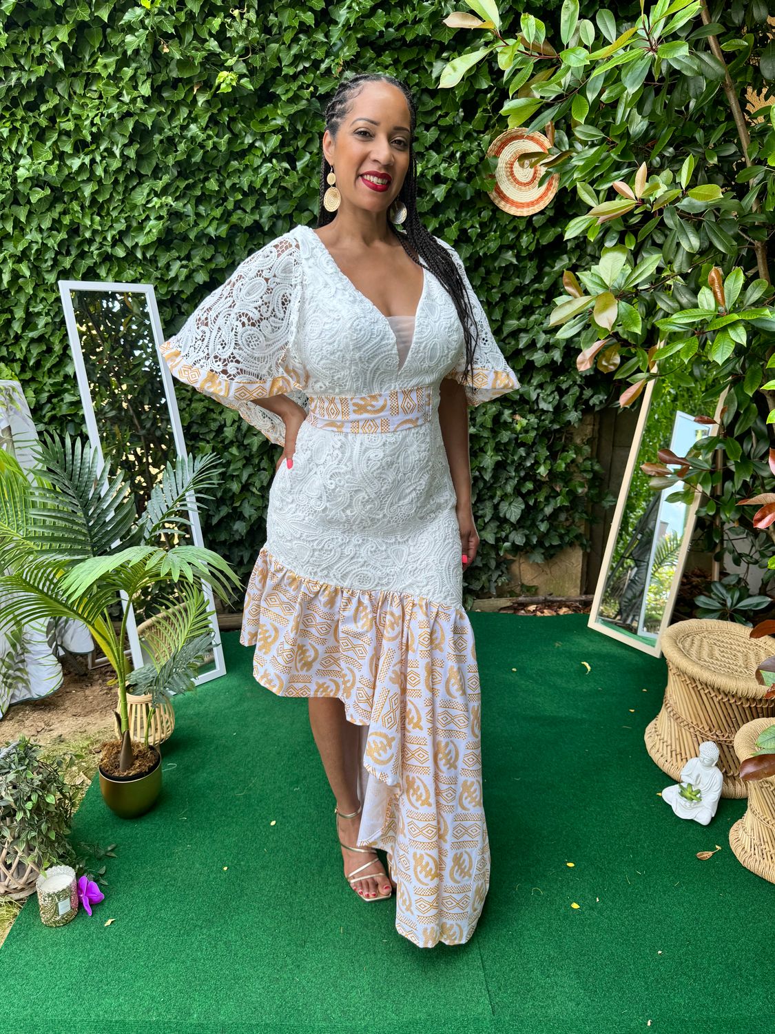 Robe Blanche Dentelle Guipure et Wax