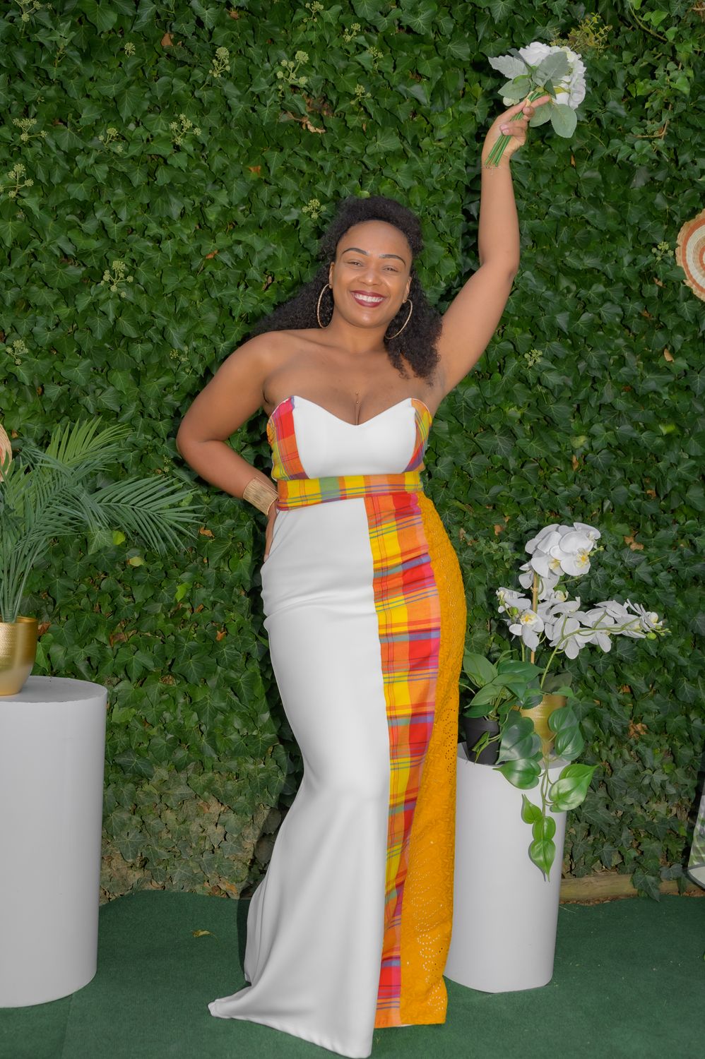 Robe de Mariée Bustier Madras et Broderie anglaise