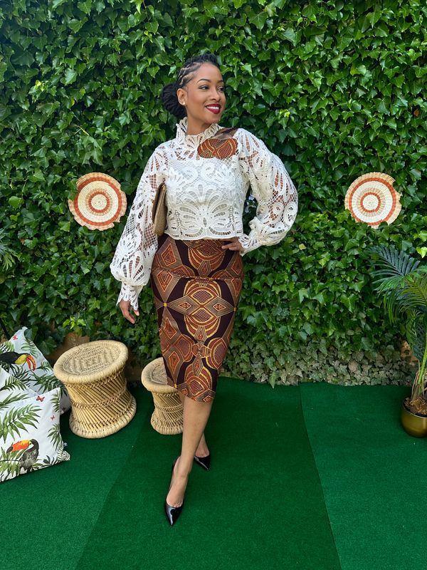 Ensemble Jupe Madras avec Blouse Dentelle