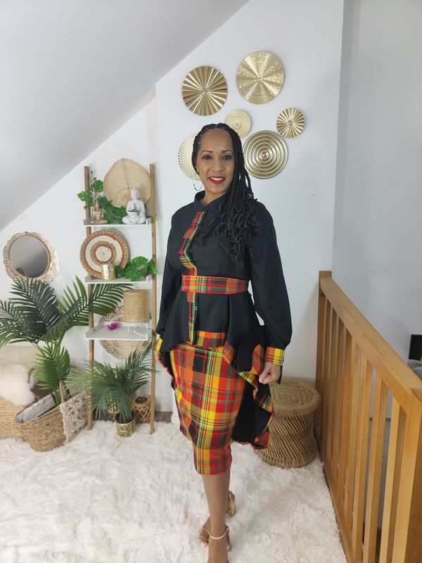 Ensemble Jupe Madras avec Blouse Dentelle