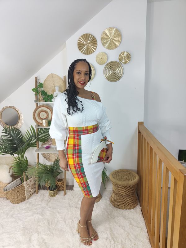 Robe moulante manches bouffantes Madras