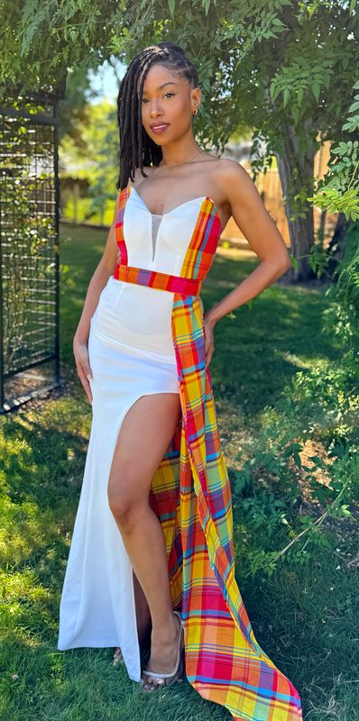 Robe de Mariée Bustier Asymétrique Madras