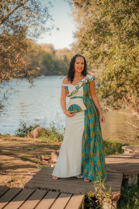 Robe blanche asymétrique fendu Wax