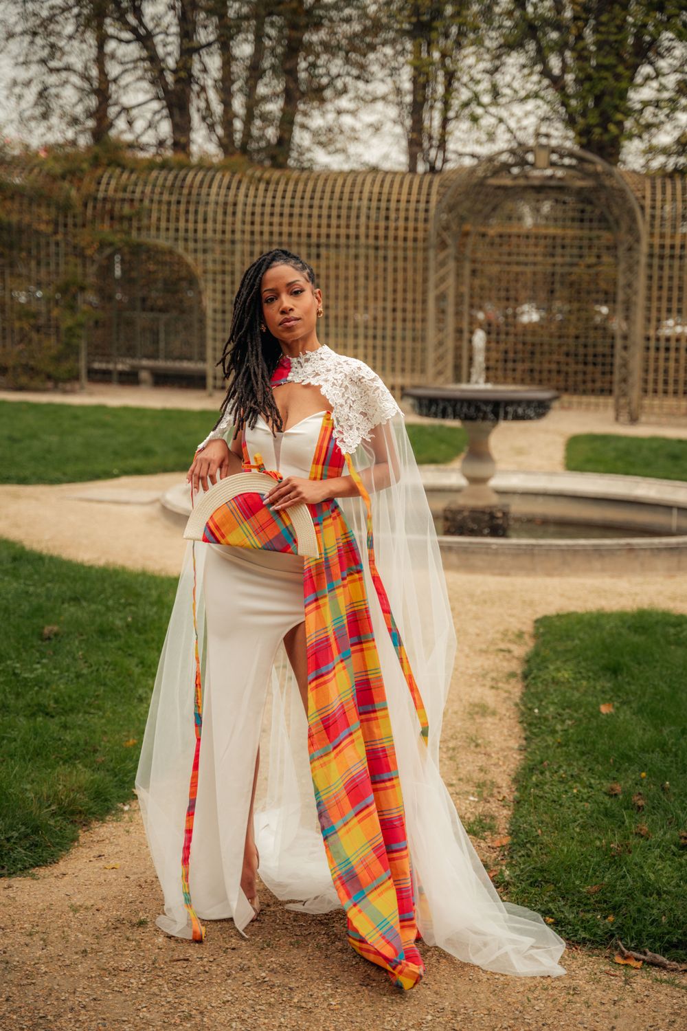 Robe de Mariée Bustier Asymétrique Madras