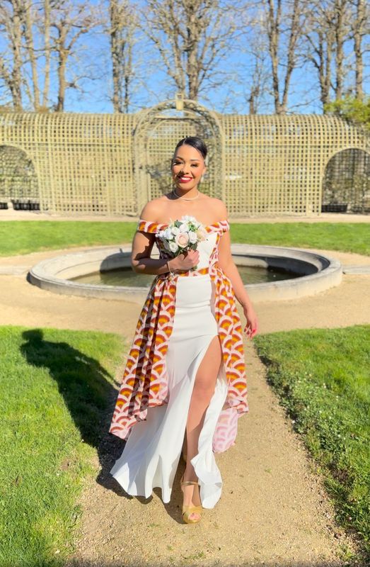 Robe marié epaule dénudées drapé Wax Robe marié epaule dénudées drapé Wax