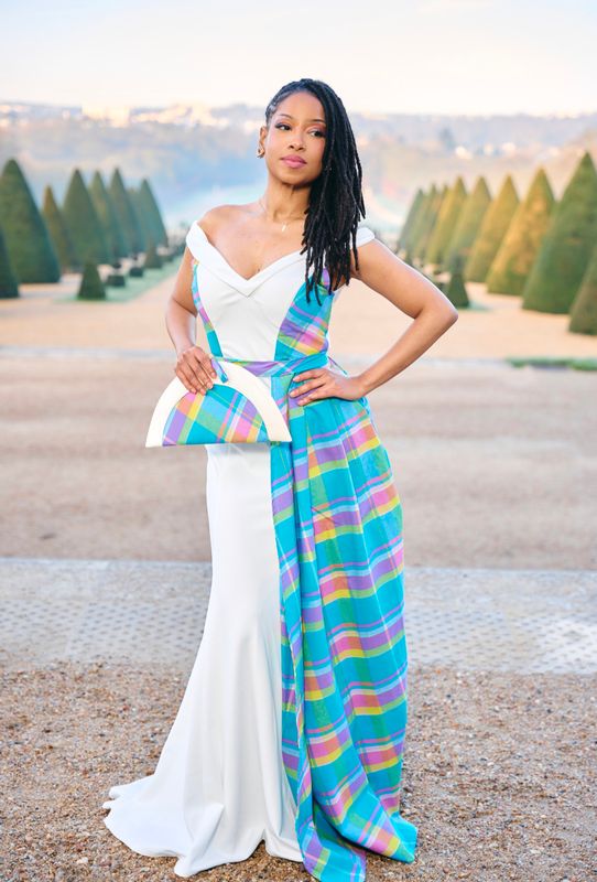 Robe mariée épaules dénudées drapé Madras Bleu Robe mariée épaules dénudées drapé Madras Bleu