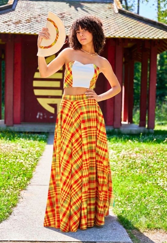 Ensemble Jupe trapèze Madras et top bustier