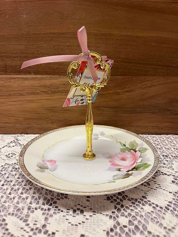 Single Tier Cookie Stand