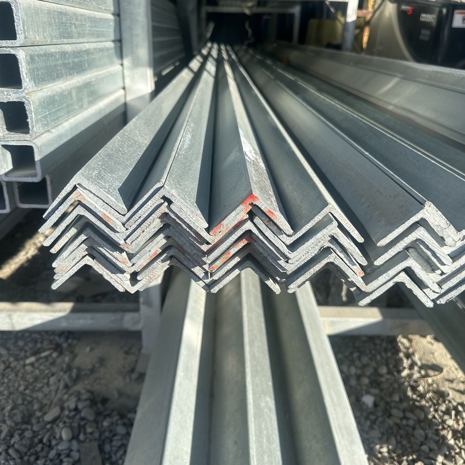ANGLE HOT DIP GALV STEEL 63x63x6x6000mm