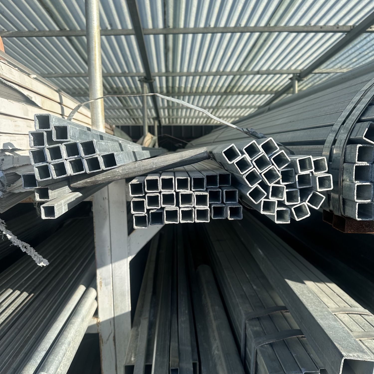 SHS HOT DIP GALV STEEL  20x20x2x6000mm