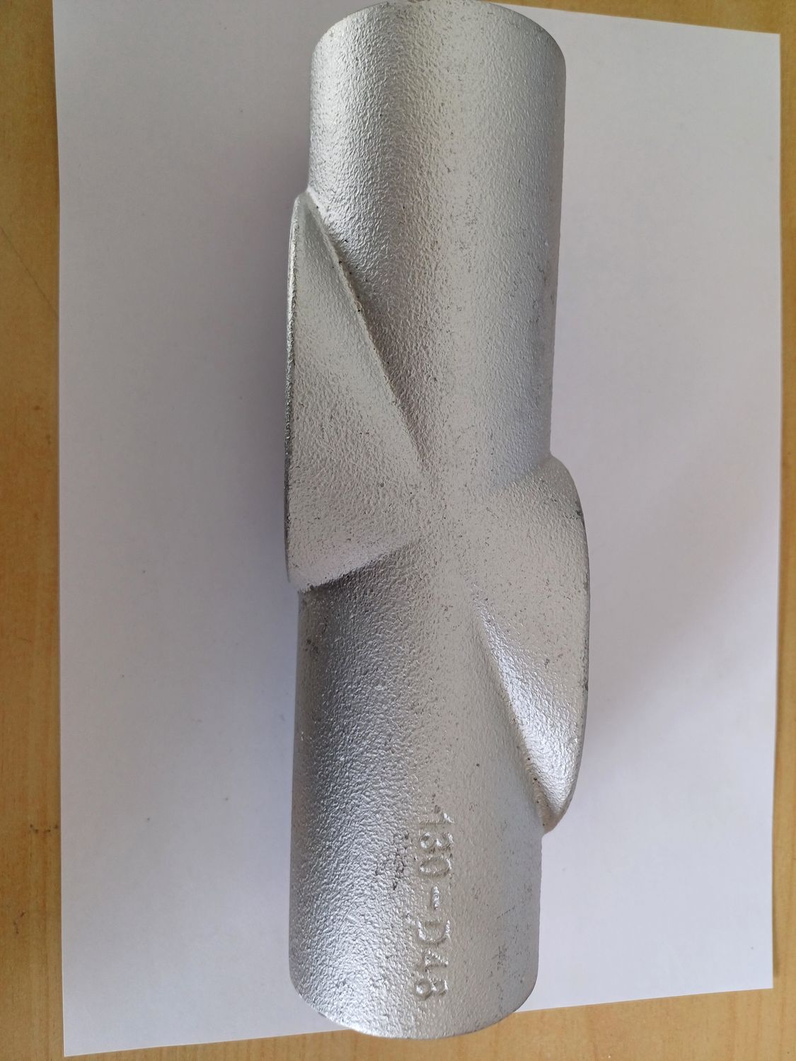 30-45 Degree Adjustable Cross AIS23