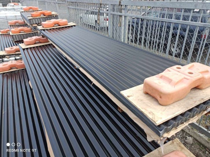Black Corrugated Iron AZ 160 / 4600x900mm