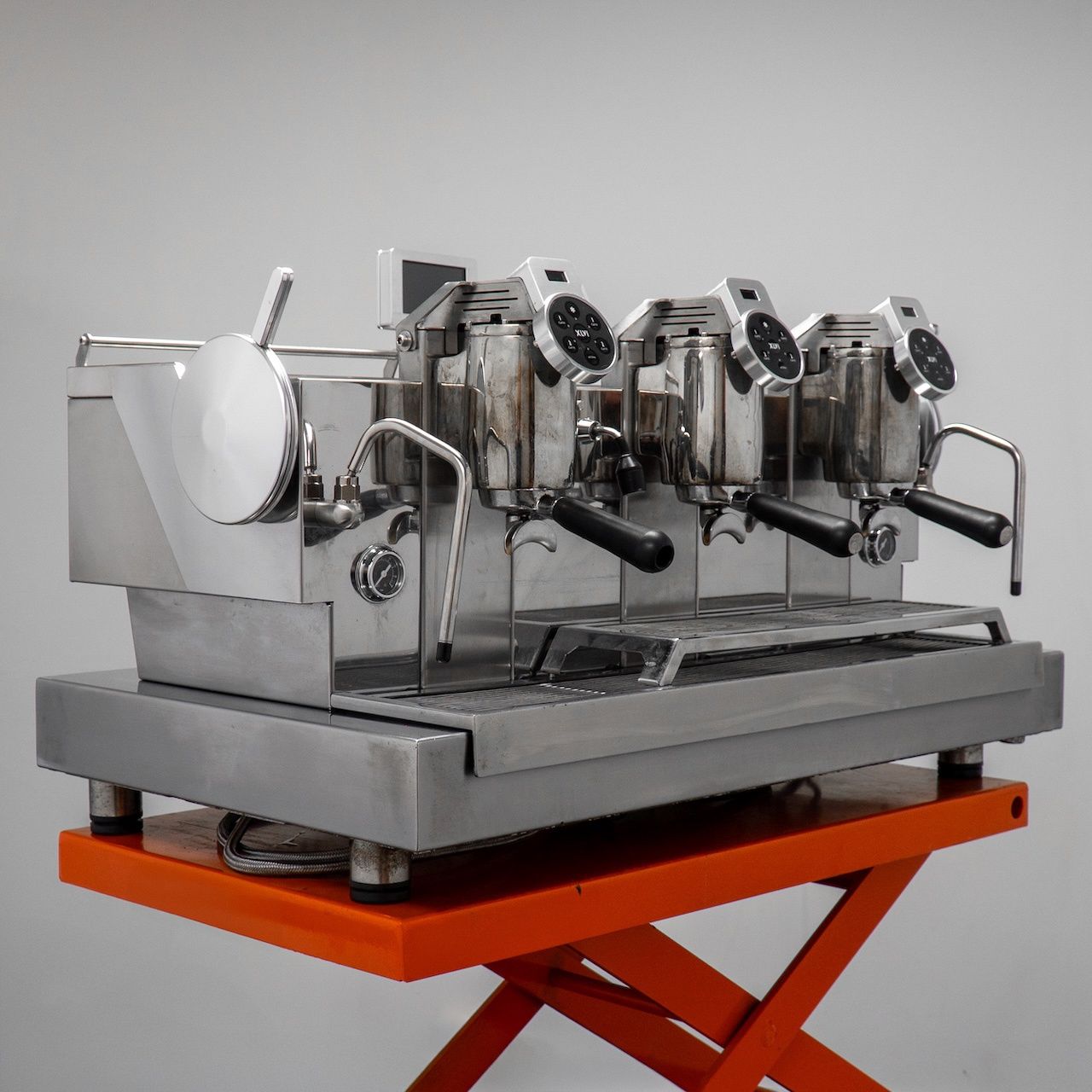 XLVI 3 Group STH-9 (Pre-owned)