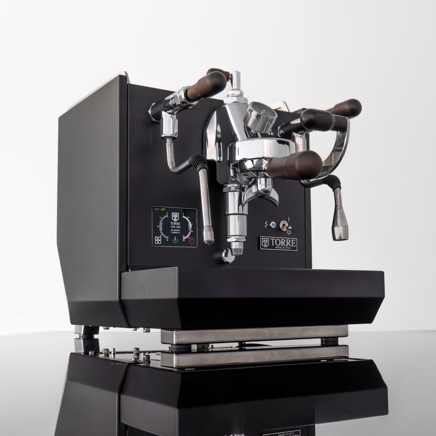 1gr Torre Adele Matte Black With Wood Coffee Machine