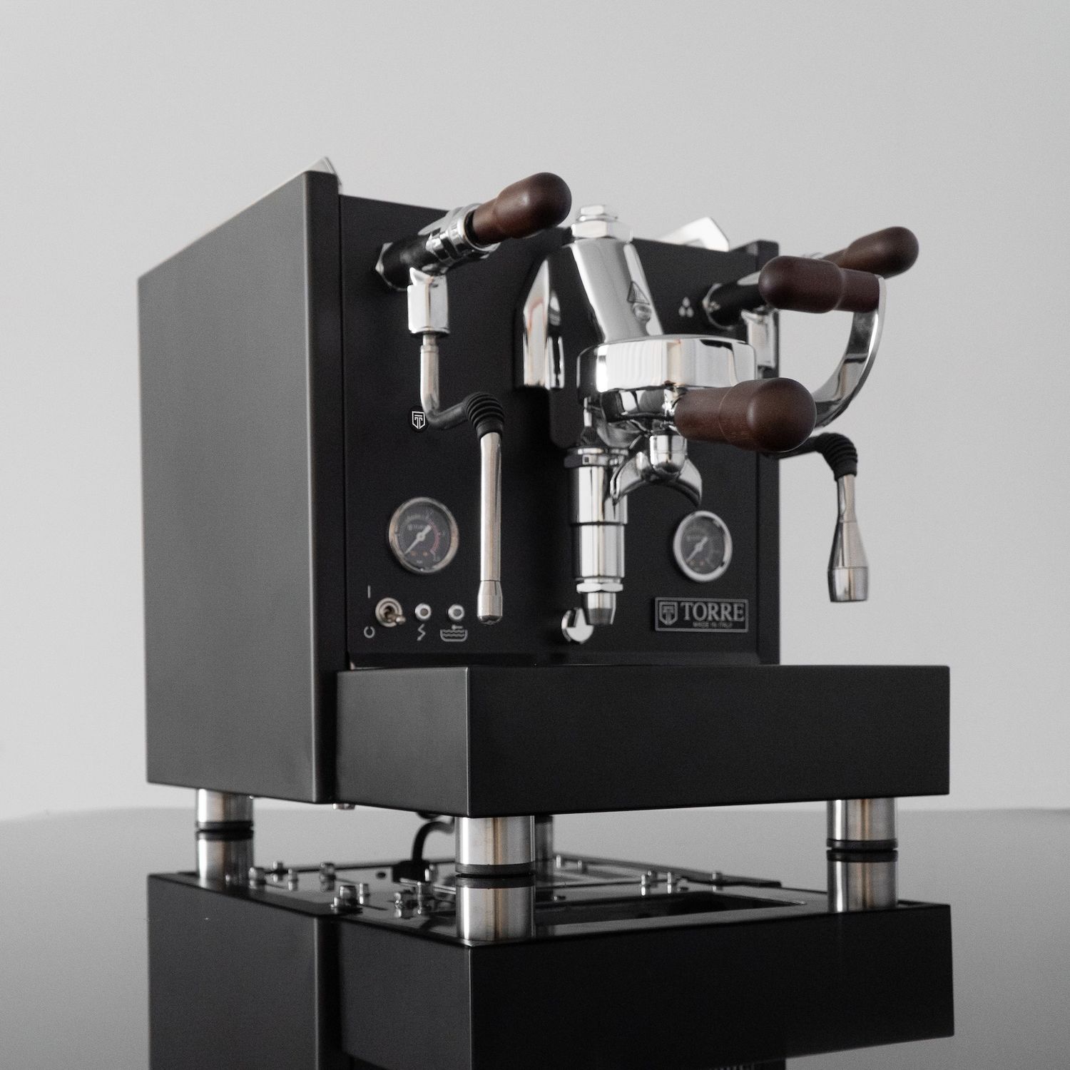 1gr Torre Teresina RS Matte Black With Wood Coffee Machine