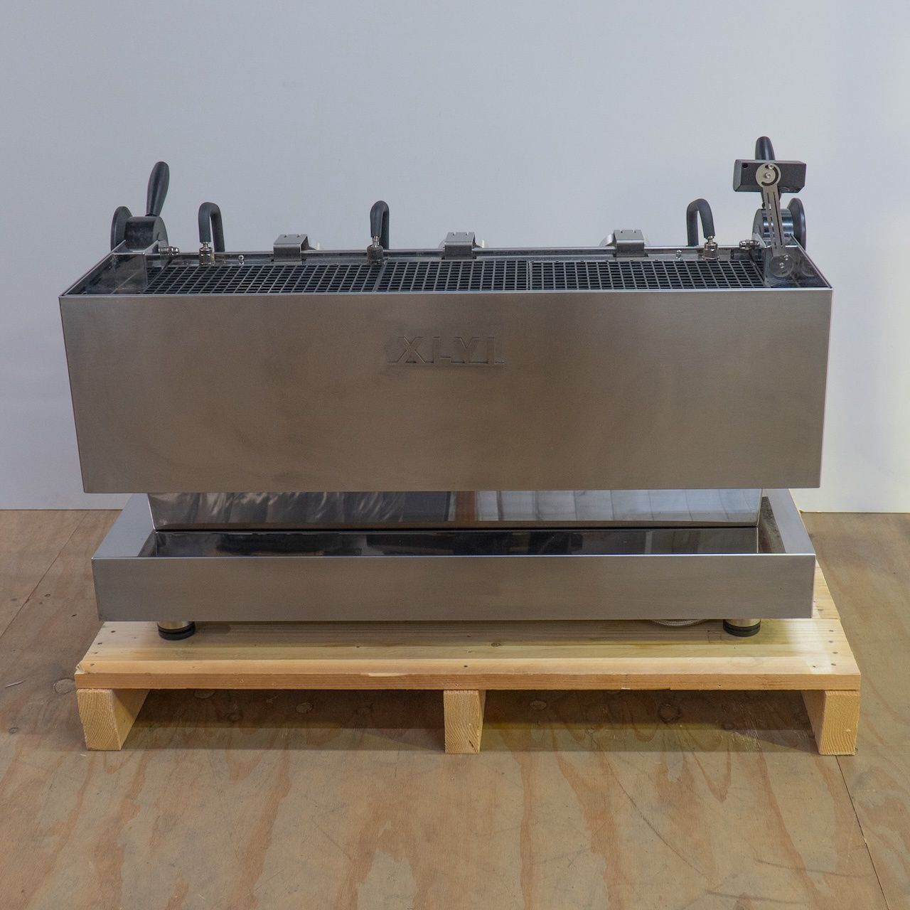 XLVI 3 Group Steamhammer Commercial Coffee Machine (Pre-owned) #2