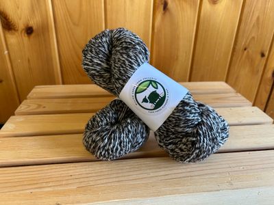 3 Ply Worsted "Oreo"