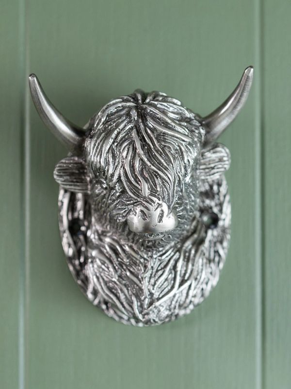 Brass Bee - Highland Cow Door Knocker - PEWTER
